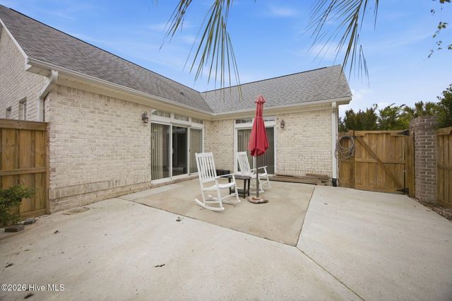 1018 Garden Club Way, Leland, NC 28451