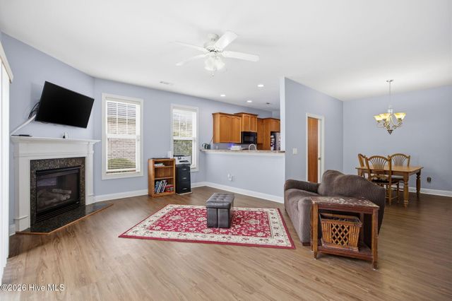 1018 Garden Club Way, Leland, NC 28451