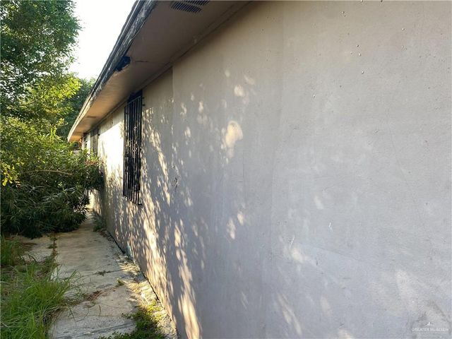 7005 S La Mora Street, Pharr, TX 78577