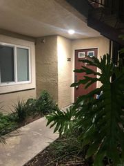 201 Sea Cliff Way, Oceanside, CA 92056