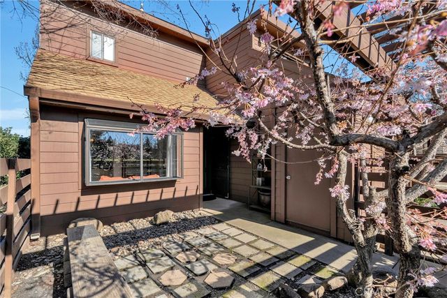 2500 Shooting Star Way, Chico, CA 95928