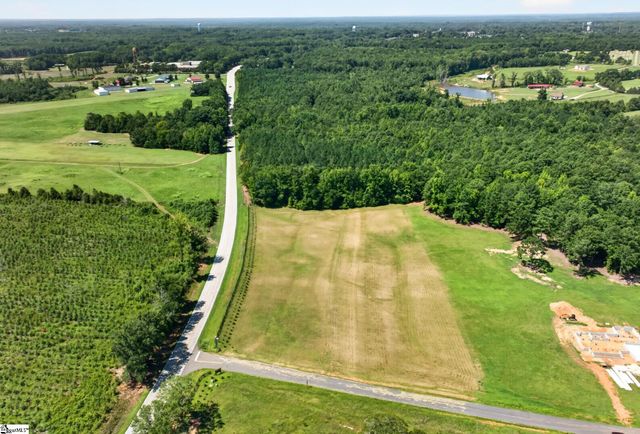 111 Flowing Rock Road, Honea Path, SC 29654