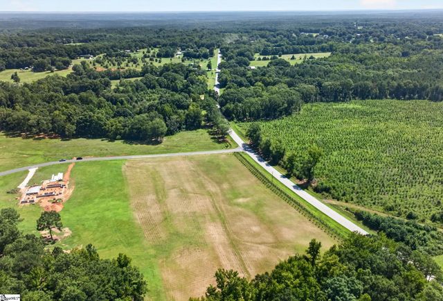 111 Flowing Rock Road, Honea Path, SC 29654