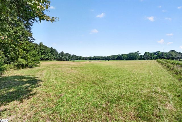 111 Flowing Rock Road, Honea Path, SC 29654
