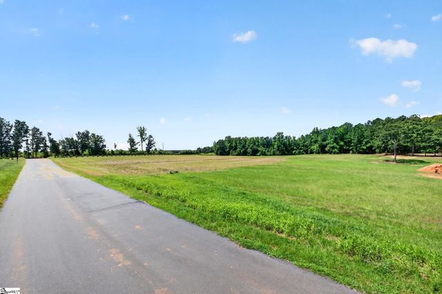 111 Flowing Rock Road, Honea Path, SC 29654