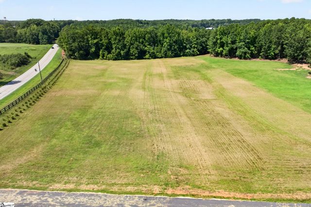 111 Flowing Rock Road, Honea Path, SC 29654
