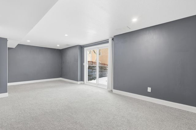 115 Glenmar Avenue, Mahtomedi, MN 55115