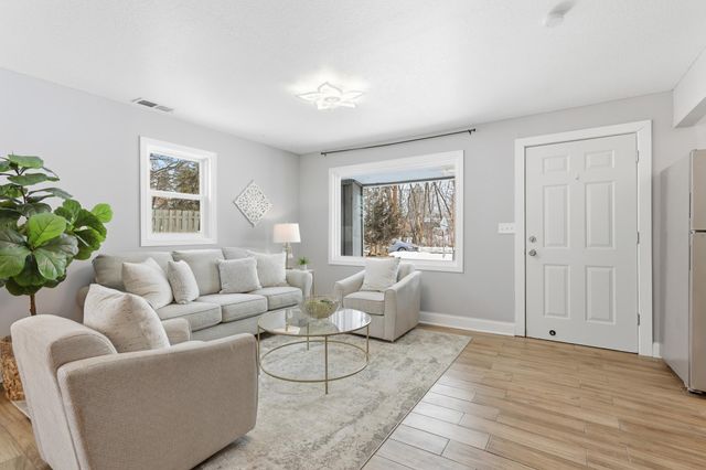 115 Glenmar Avenue, Mahtomedi, MN 55115