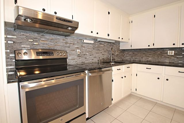 9 Broadway 222, Saugus, MA 01906