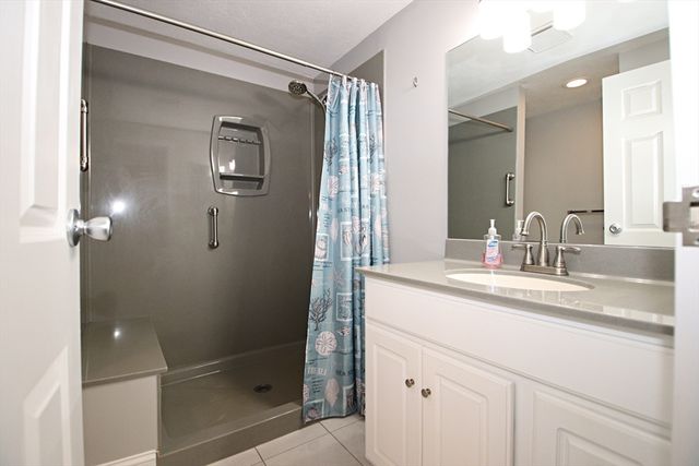 9 Broadway 222, Saugus, MA 01906