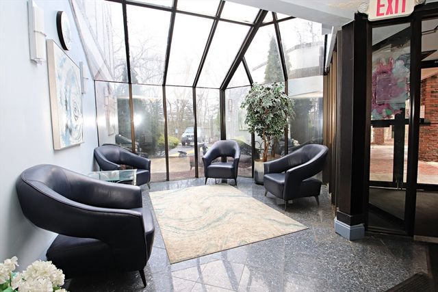 9 Broadway 222, Saugus, MA 01906