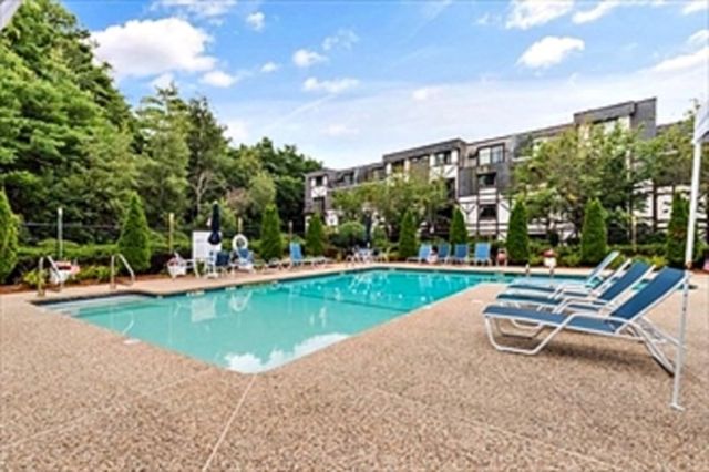 9 Broadway 222, Saugus, MA 01906