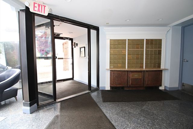 9 Broadway 222, Saugus, MA 01906