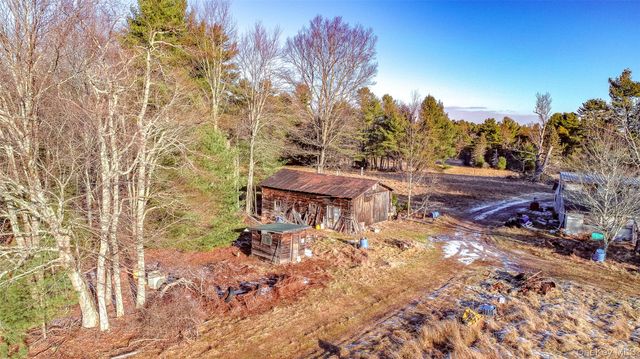 111 Mail Road, Barryville, NY 12719