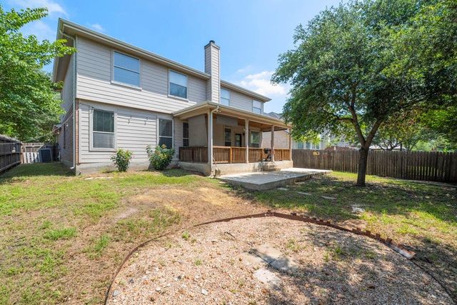 611 Secretariat DR, Cibolo, TX 78108