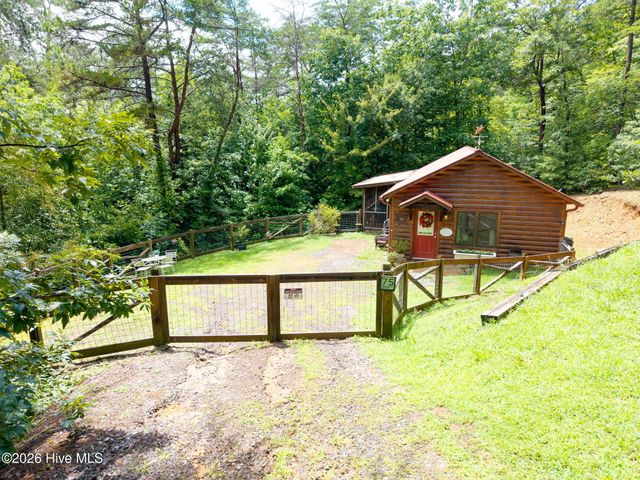 75 Woodridge Trail, Murphy, NC 28906