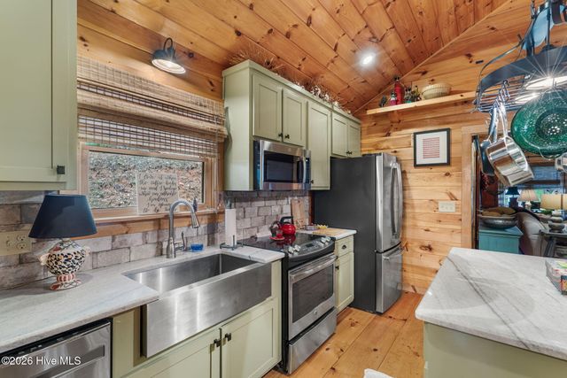 75 Woodridge Trail, Murphy, NC 28906