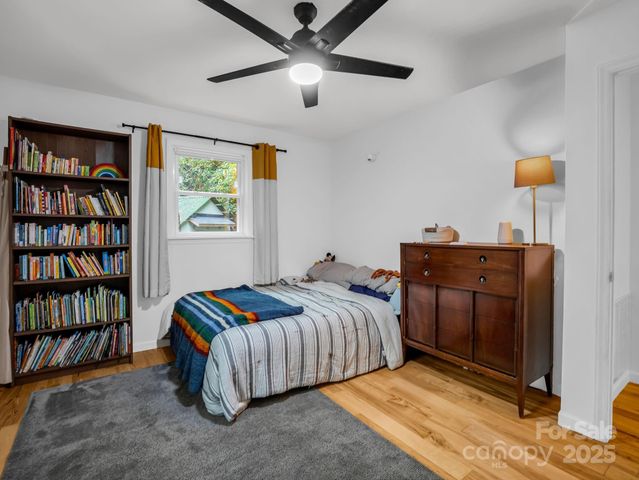 190 Long John Drive, Hendersonville, NC 28791