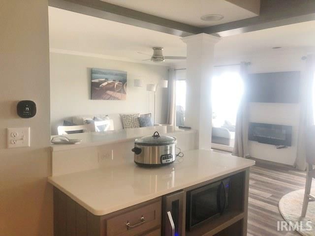 8960 E Hatchery Road, Syracuse, IN 46567