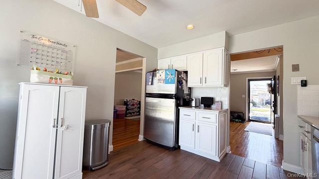 1525 Pea Pond Road, Bellmore, NY 11710