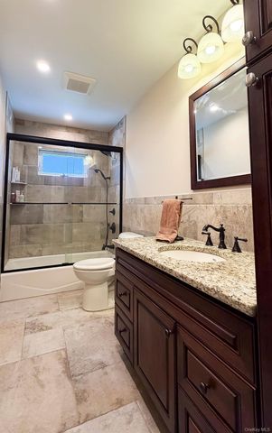 1525 Pea Pond Road, Bellmore, NY 11710