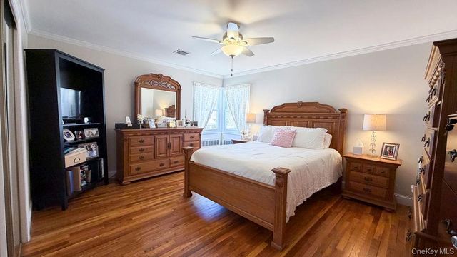 1525 Pea Pond Road, Bellmore, NY 11710