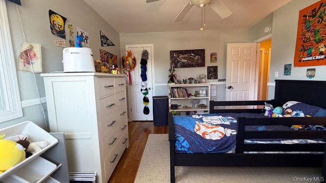 1525 Pea Pond Road, Bellmore, NY 11710