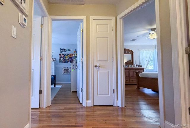 1525 Pea Pond Road, Bellmore, NY 11710