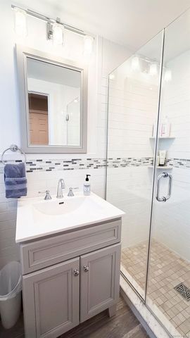 1525 Pea Pond Road, Bellmore, NY 11710