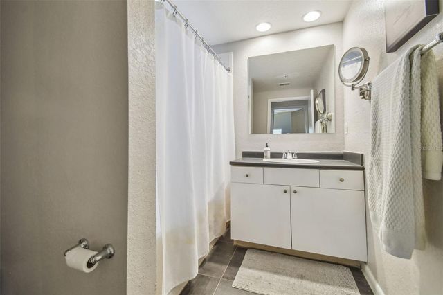 2440 W HORATIO STREET 1031, Tampa, FL 33609