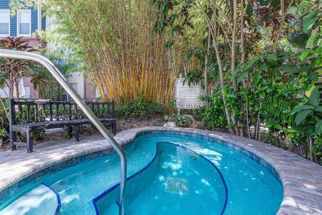 2440 W HORATIO STREET 1031, Tampa, FL 33609