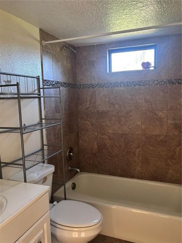 4643 HOLLINGSWORTH AVENUE, Sarasota, FL 34233