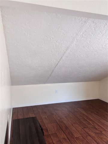 4643 HOLLINGSWORTH AVENUE, Sarasota, FL 34233