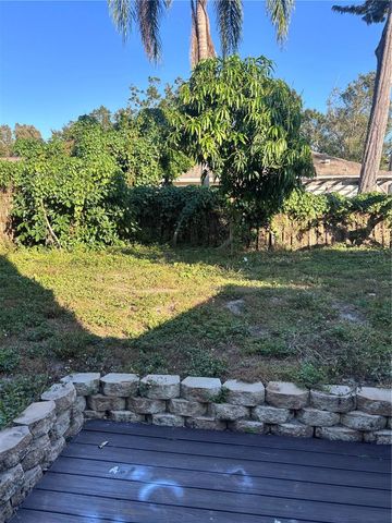 4643 HOLLINGSWORTH AVENUE, Sarasota, FL 34233