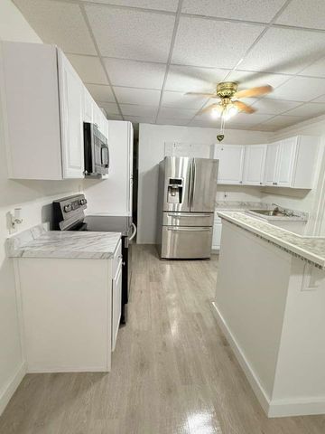 340 SANTA BARBARA STREET, North Fort Myers, FL 33903