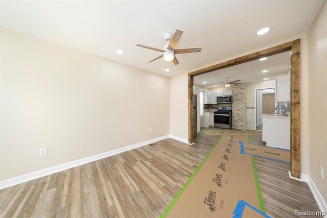 2029 Trowbridge Street, Hamtramck, MI 48212