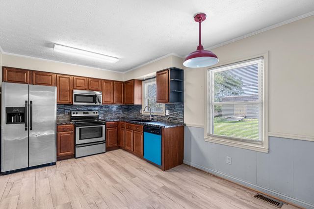 527 Miles Road, Nicholasville, KY 40356