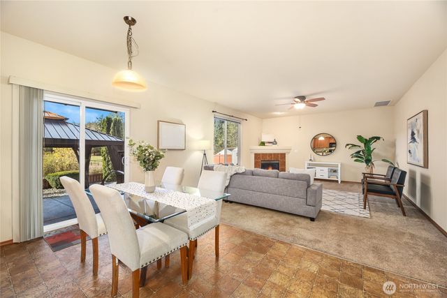 20635 73rd Avenue Ct E, Spanaway, WA 98387