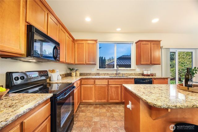 20635 73rd Avenue Ct E, Spanaway, WA 98387