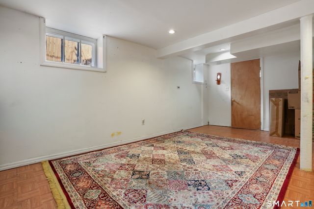 109 Harvey Street, Bridgeport, CT 06610