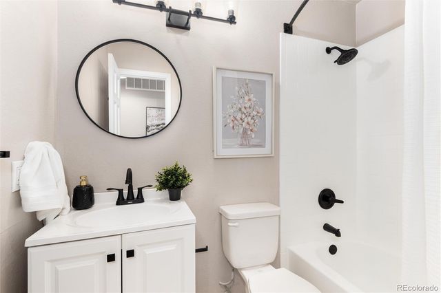 7827 Silverweed Way, Lone Tree, CO 80124