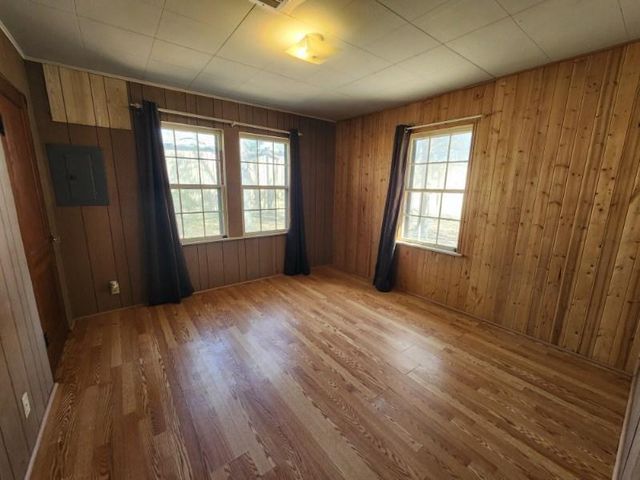 7121 State Highway 94, Hudson, TX 75904