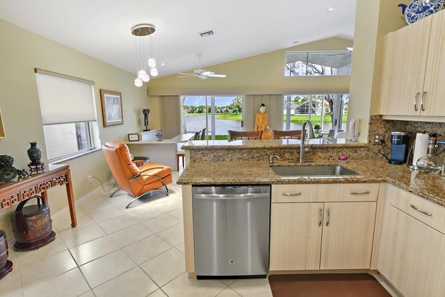 7118 Treviso Lane, Boynton Beach, FL 33472