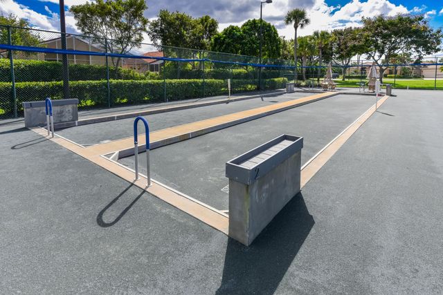7118 Treviso Lane, Boynton Beach, FL 33472