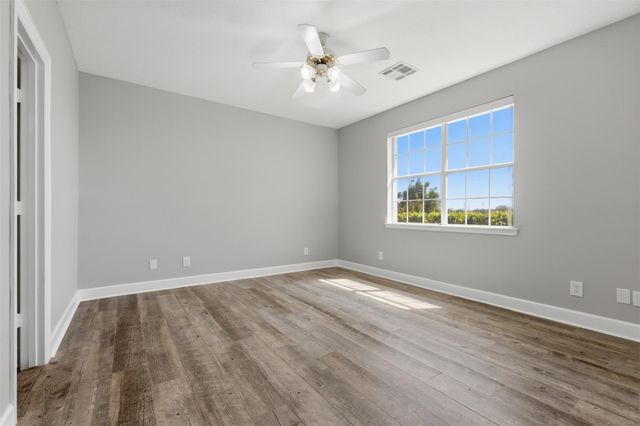 3232 Blue Grass Drive, Richmond, TX 77406