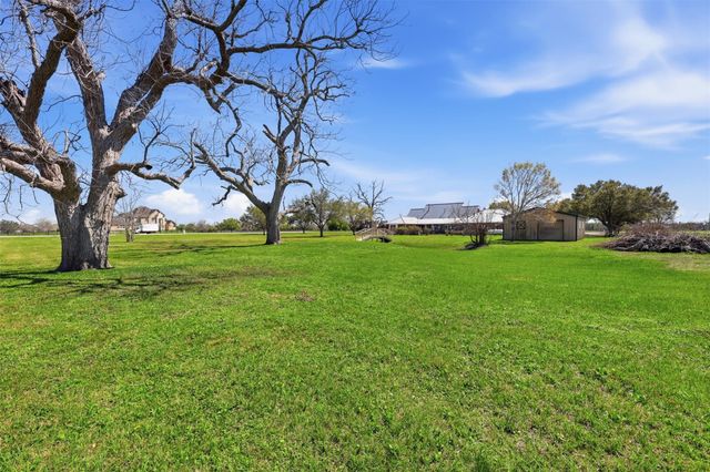3232 Blue Grass Drive, Richmond, TX 77406