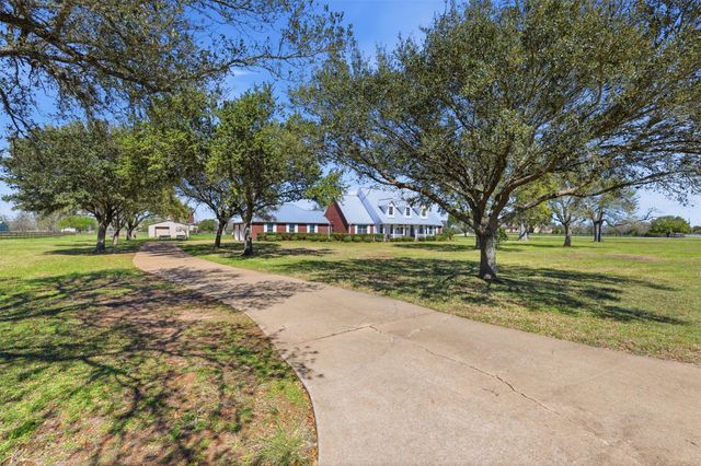 3232 Blue Grass Drive, Richmond, TX 77406