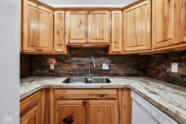 410 S Post Road, Indianapolis, IN 46219