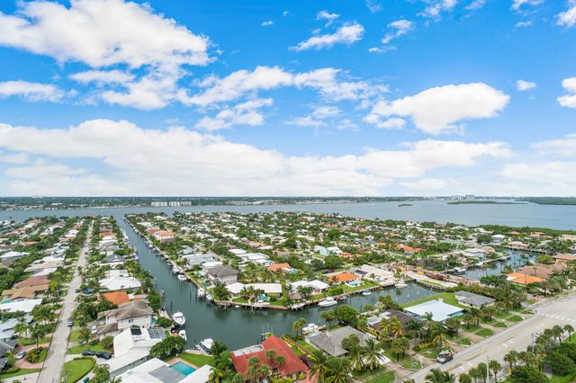 3800 N Ocean Drive, Riviera Beach, FL 33404