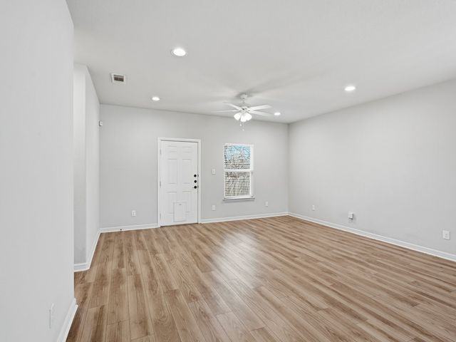 5504 Wellesley Avenue, Fort Worth, TX 76107